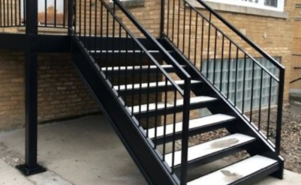 Elevating Outdoor Spaces: A Guide to Stylish and Functional Metal Handrails